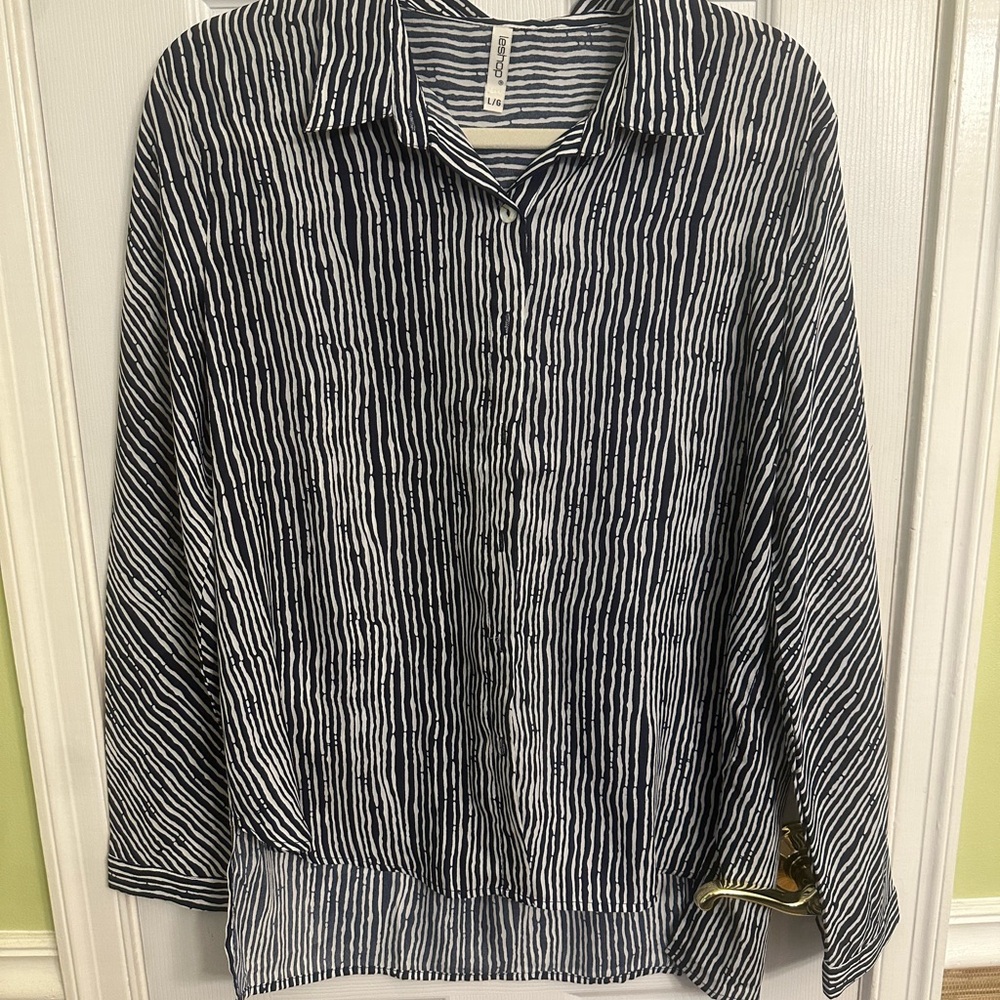 Leshop Navy and White Casual Button Down Shirt with Stripes